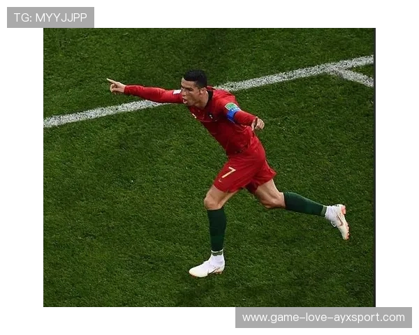 巴西队任意球战术多样，成为破局关键手段